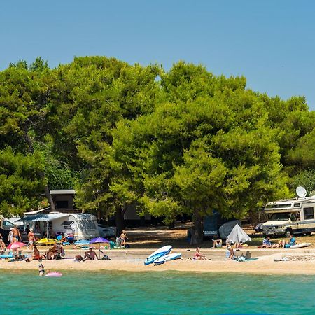 Отель Croatia Camp Premium Водице Экстерьер фото