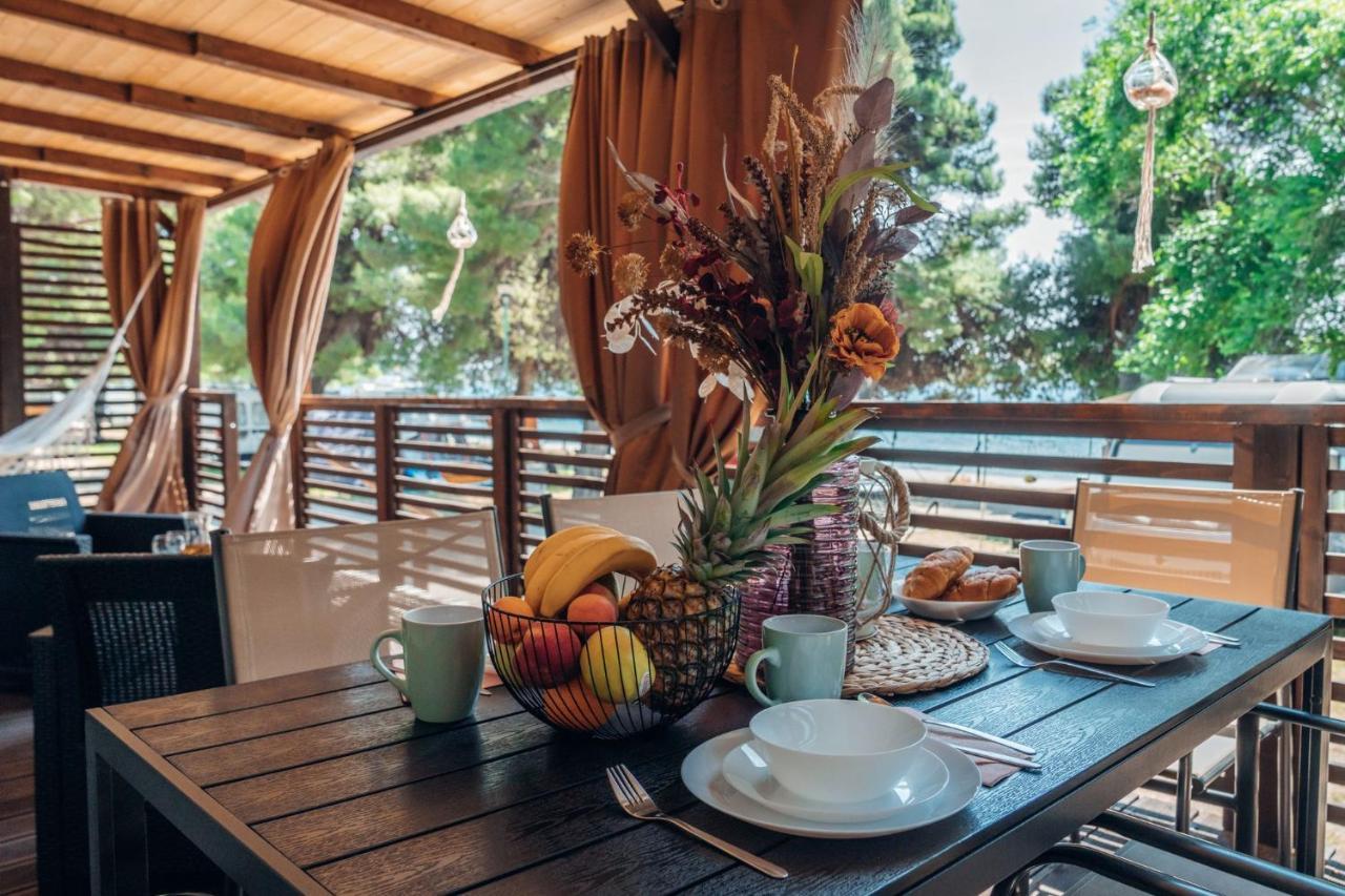 Отель Croatia Camp Premium Водице Экстерьер фото