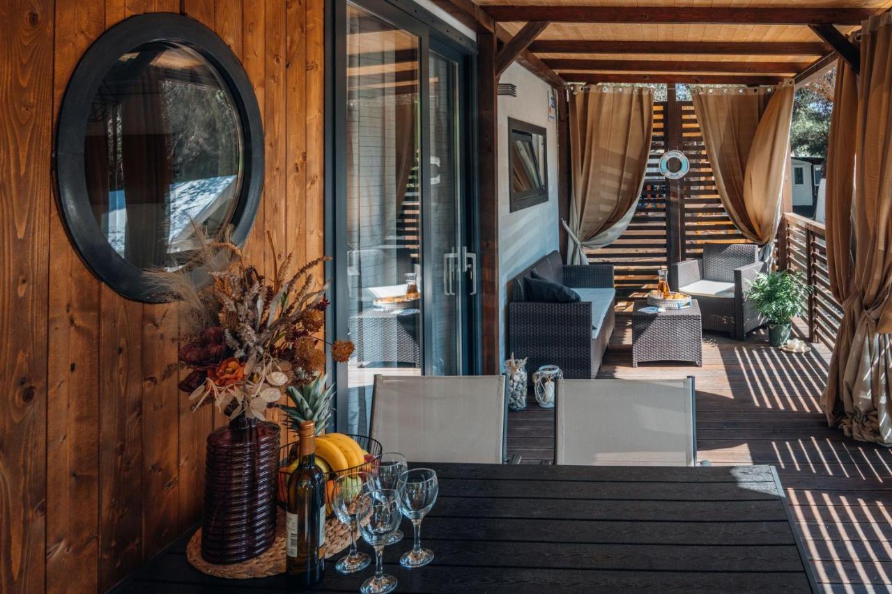 Отель Croatia Camp Premium Водице Экстерьер фото