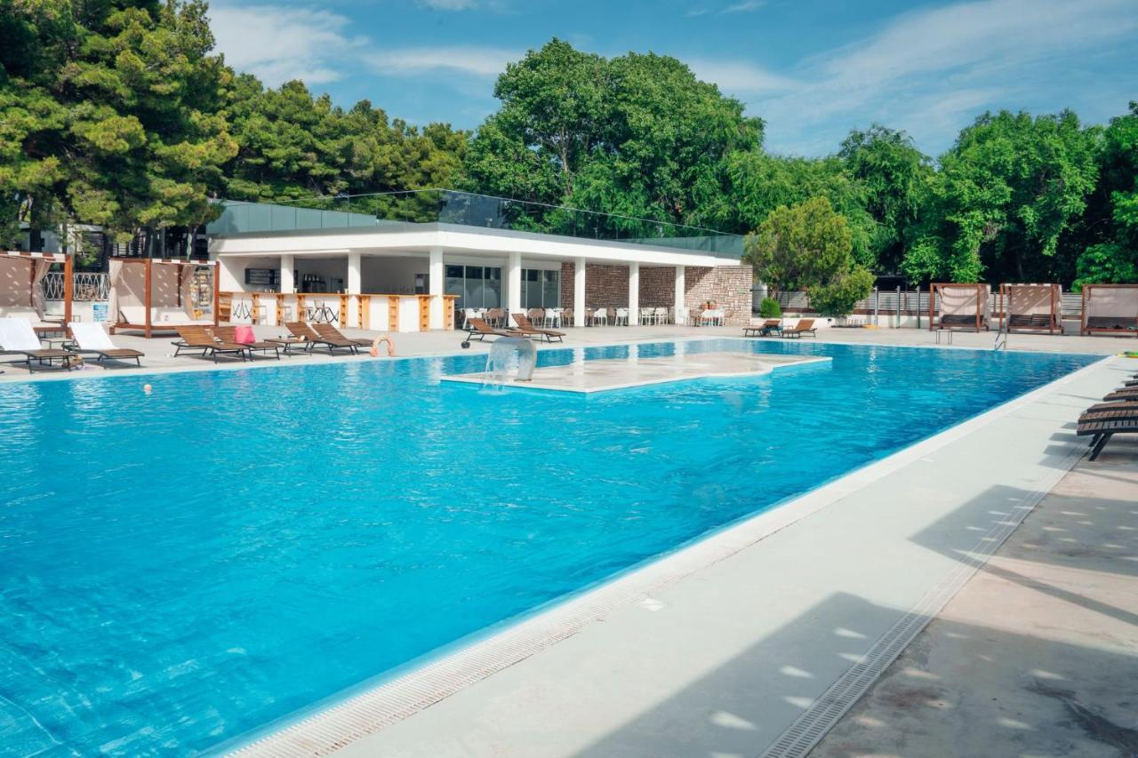 Отель Croatia Camp Premium Водице Экстерьер фото