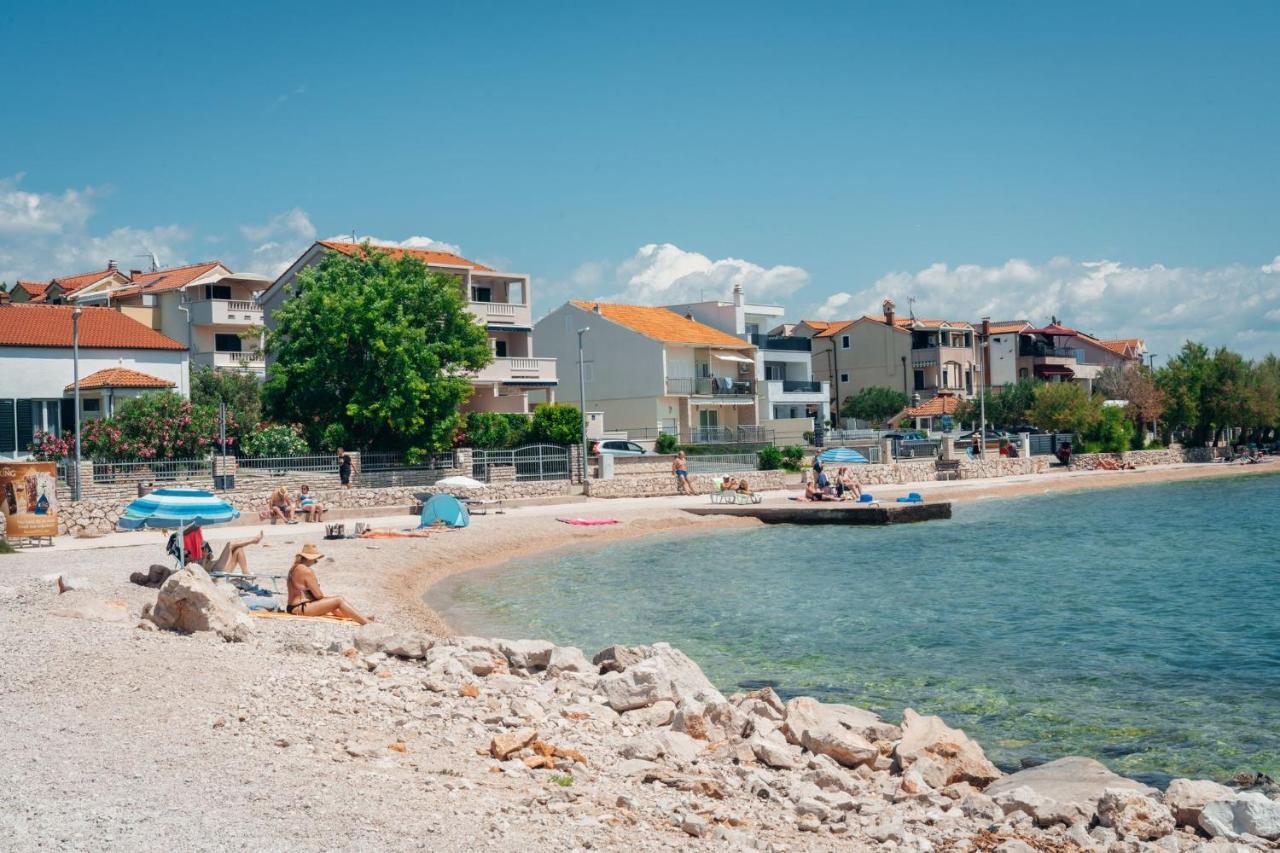 Отель Croatia Camp Premium Водице Экстерьер фото