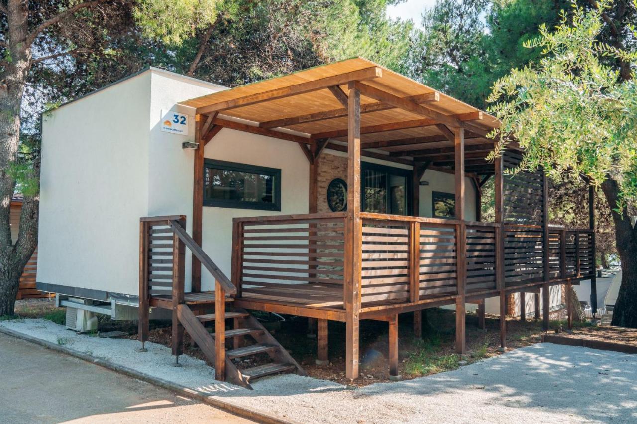 Отель Croatia Camp Premium Водице Экстерьер фото