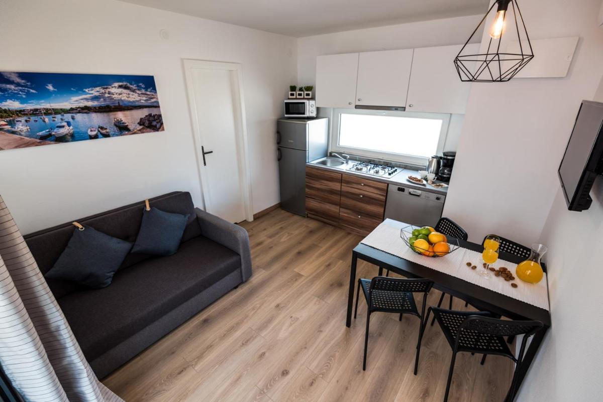 Отель Croatia Camp Premium Водице Экстерьер фото
