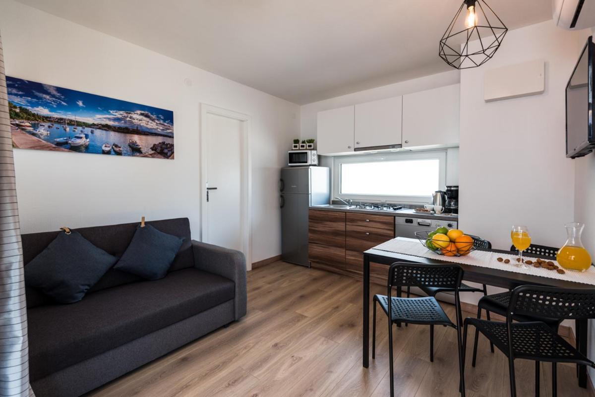 Отель Croatia Camp Premium Водице Экстерьер фото